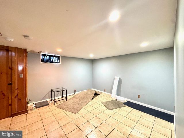 827 HAMPSHIRE, Drexel Hill, PA 19026