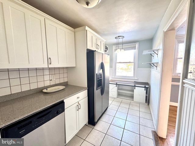 827 HAMPSHIRE, Drexel Hill, PA 19026