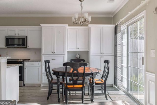 175 Regent Place, Woodstock, GA 30188