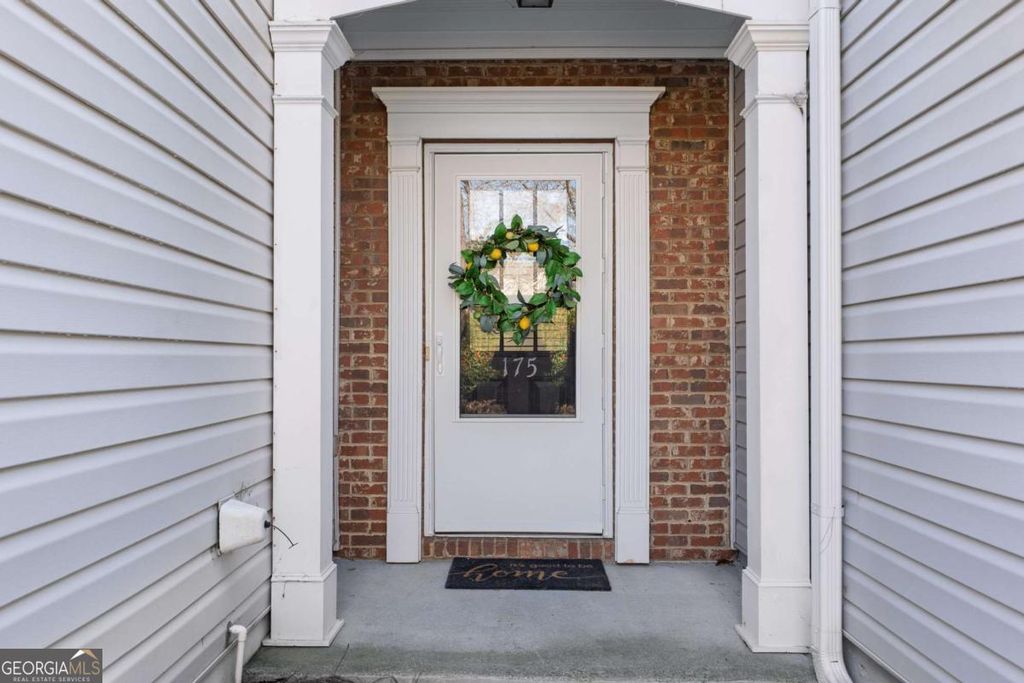 175 Regent Place, Woodstock, GA 30188