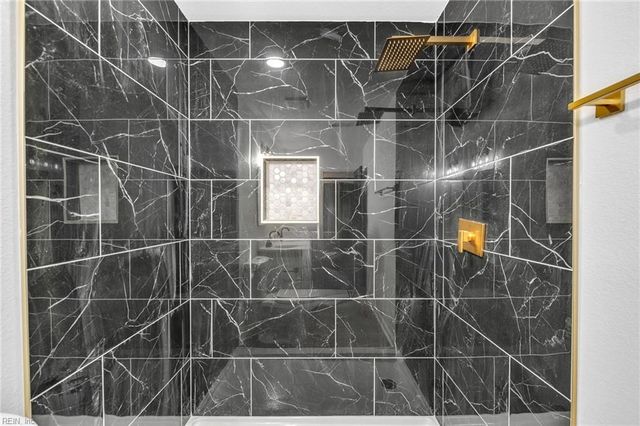 1527 Highland AVE, Portsmouth, VA 23704