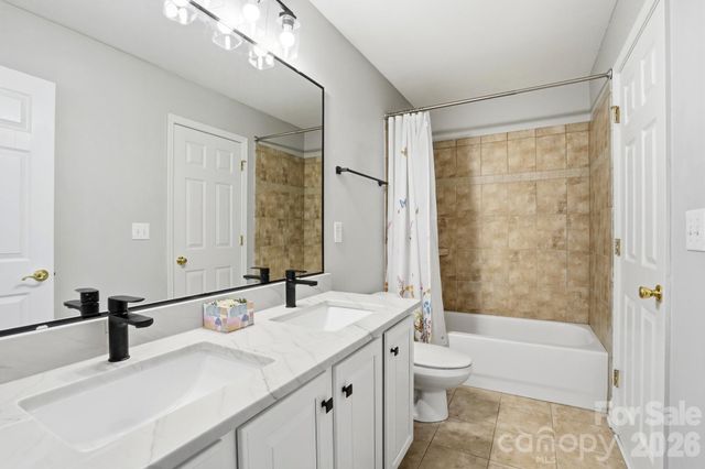 3304 Taviston Drive, Waxhaw, NC 28173