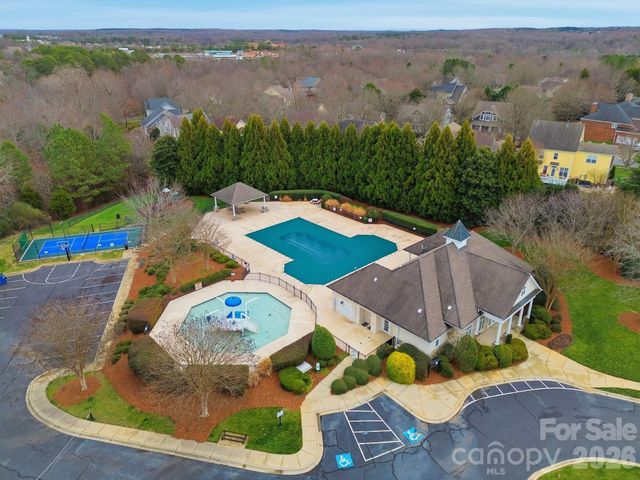 3304 Taviston Drive, Waxhaw, NC 28173