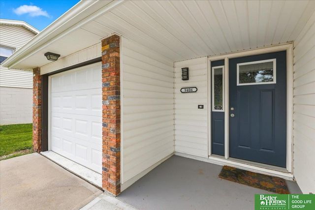 9406 Ames Avenue, Omaha, NE 68134