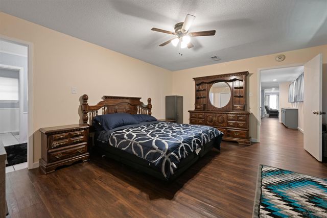 14045 Henry St., Ore City, TX 75638
