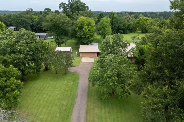 14045 Henry St., Ore City, TX 75638