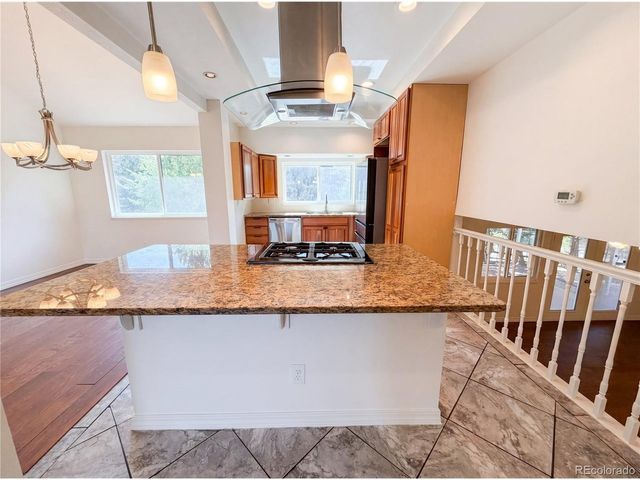 10330 E Weaver Pl, Englewood, CO 80111