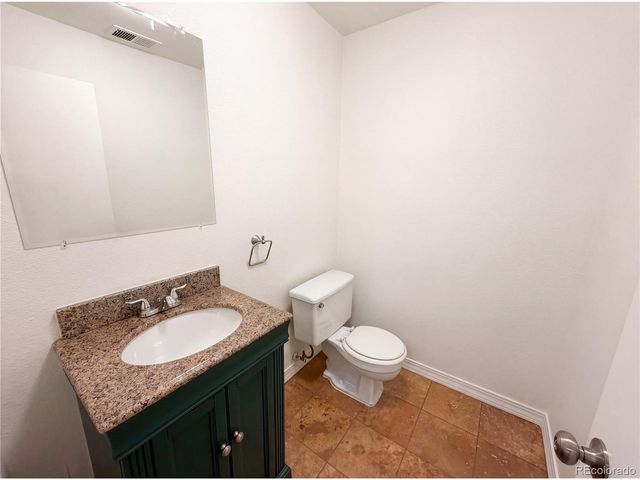 10330 E Weaver Pl, Englewood, CO 80111