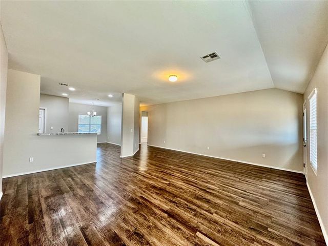 10708 SW 23rd Terrace, Yukon, OK 73099