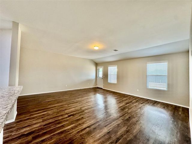 10708 SW 23rd Terrace, Yukon, OK 73099