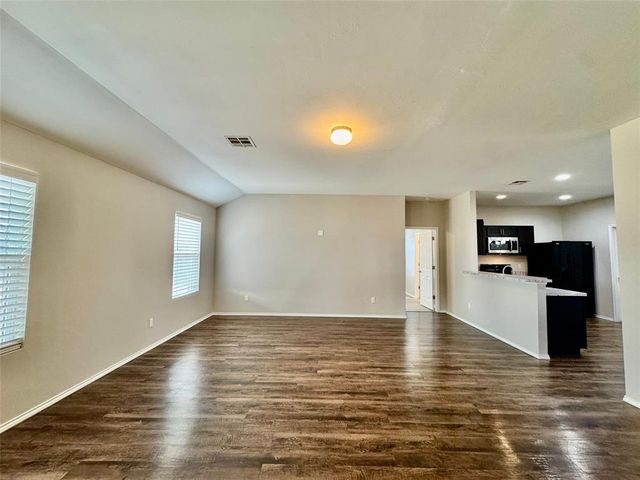 10708 SW 23rd Terrace, Yukon, OK 73099
