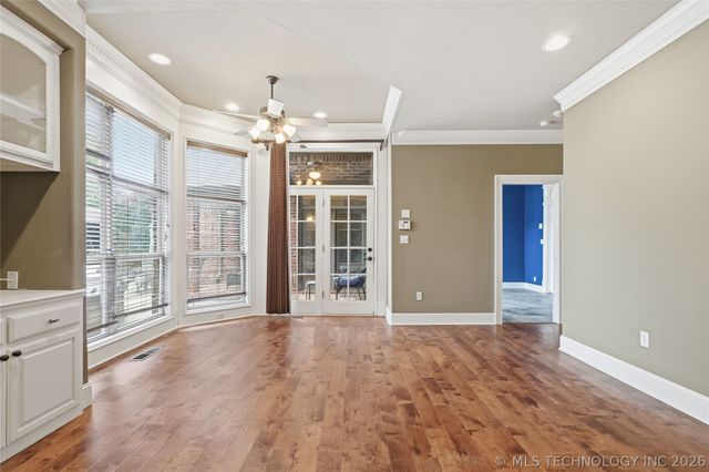 309 E Imperial Street, Broken Arrow, OK 74011