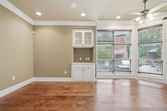 309 E Imperial Street, Broken Arrow, OK 74011