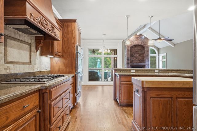 309 E Imperial Street, Broken Arrow, OK 74011