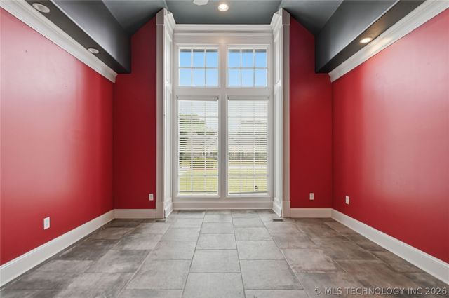 309 E Imperial Street, Broken Arrow, OK 74011