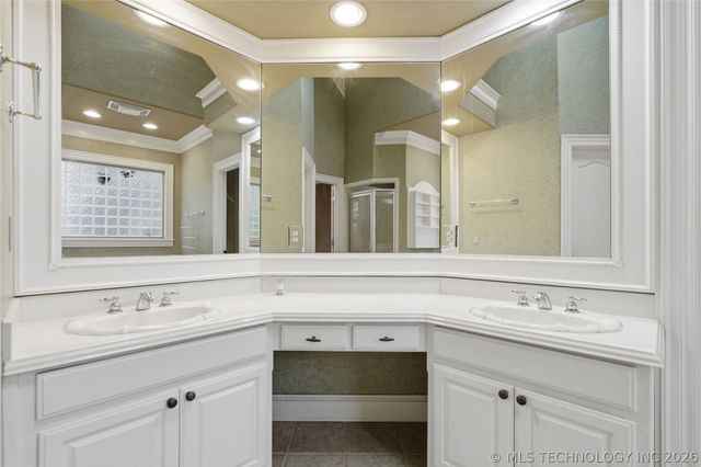 309 E Imperial Street, Broken Arrow, OK 74011