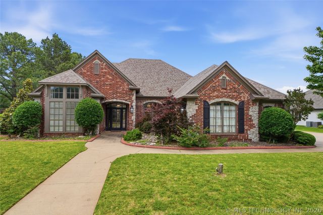 309 E Imperial Street, Broken Arrow, OK 74011