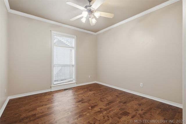 309 E Imperial Street, Broken Arrow, OK 74011
