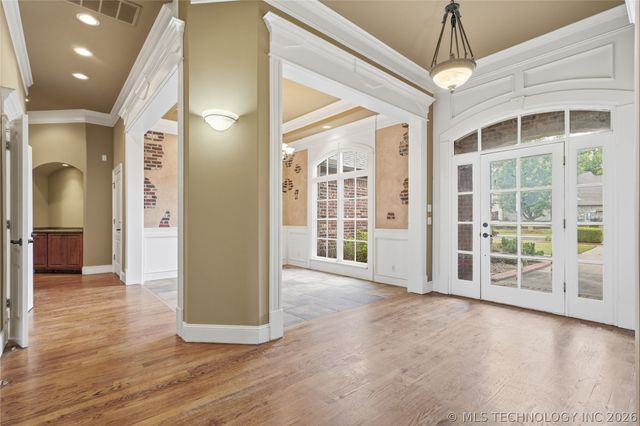 309 E Imperial Street, Broken Arrow, OK 74011