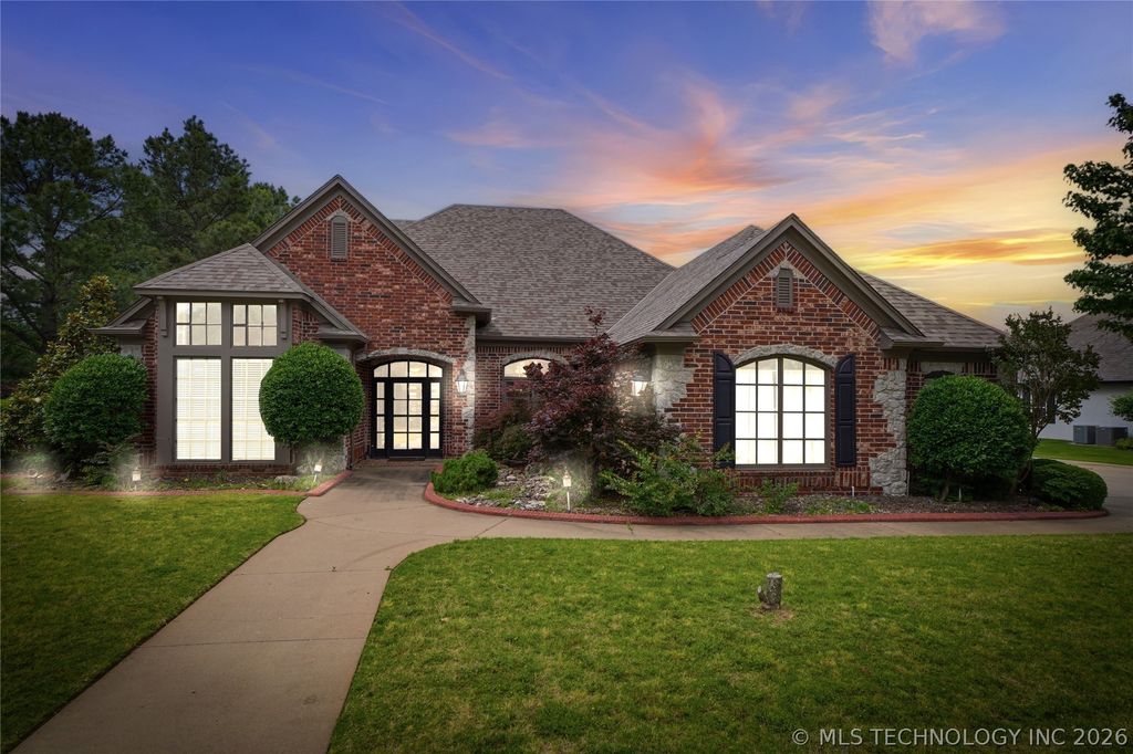 309 E Imperial Street, Broken Arrow, OK 74011