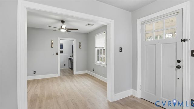 6706 Wentworth St, North Chesterfield, VA 23237