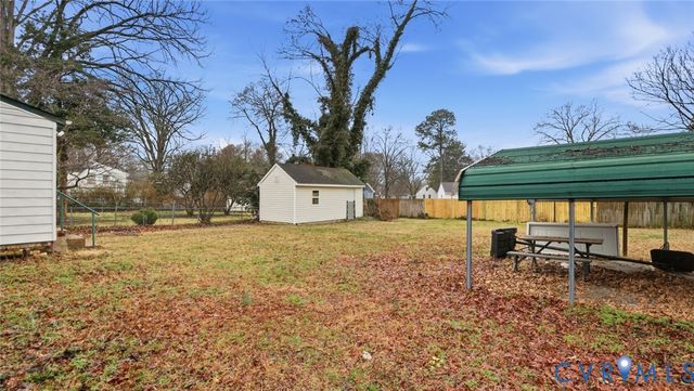 6706 Wentworth St, North Chesterfield, VA 23237