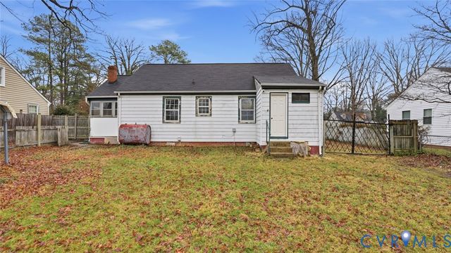 6706 Wentworth St, North Chesterfield, VA 23237