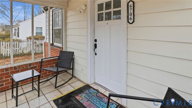 6706 Wentworth St, North Chesterfield, VA 23237