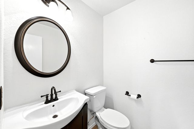 12817 Sexson Ridge CV, Del Valle, TX 78617