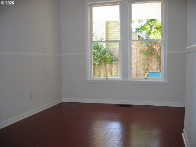 542 Ne 80TH Ave, Portland, OR 97213