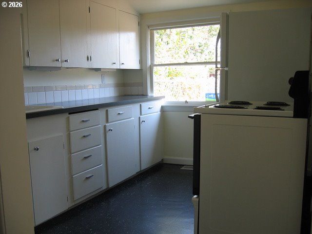 542 Ne 80TH Ave, Portland, OR 97213