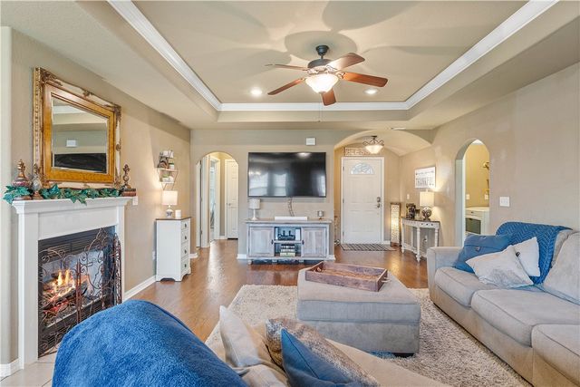 801 SW Castlewood Street, Bentonville, AR 72712