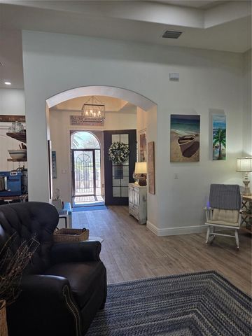 5084 GREENS DRIVE, Lady Lake, FL 32159