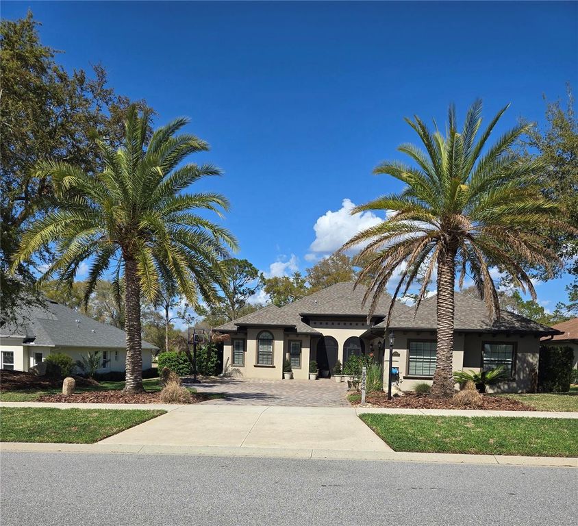 5084 GREENS DRIVE, Lady Lake, FL 32159