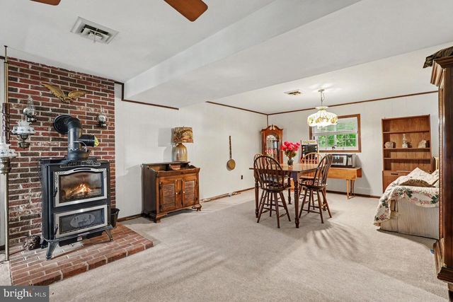 330 COLT DR, Grantville, PA 17028