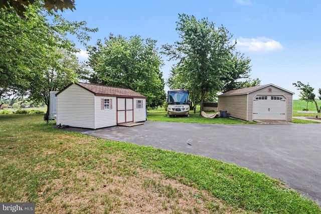 330 COLT DR, Grantville, PA 17028