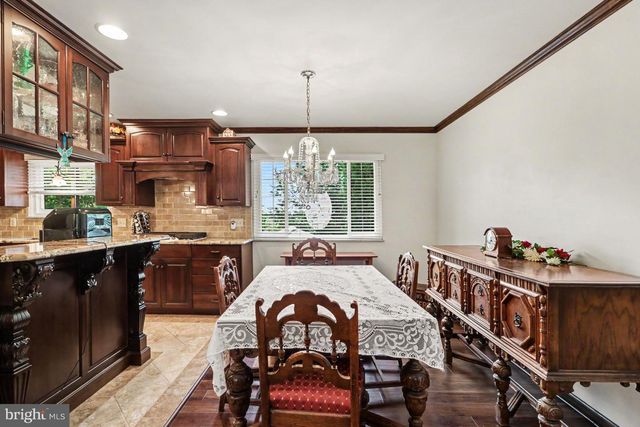 330 COLT DR, Grantville, PA 17028