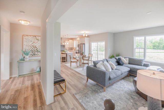 4 OLD ORCHARD RD, Strasburg, PA 17579