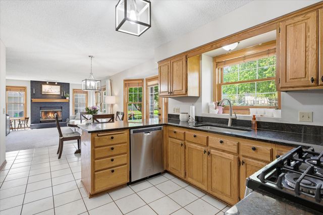 14740 Meadowood Drive, Savage, MN 55378