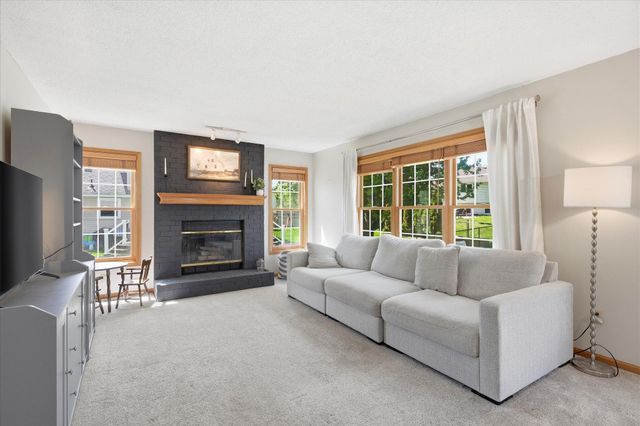 14740 Meadowood Drive, Savage, MN 55378