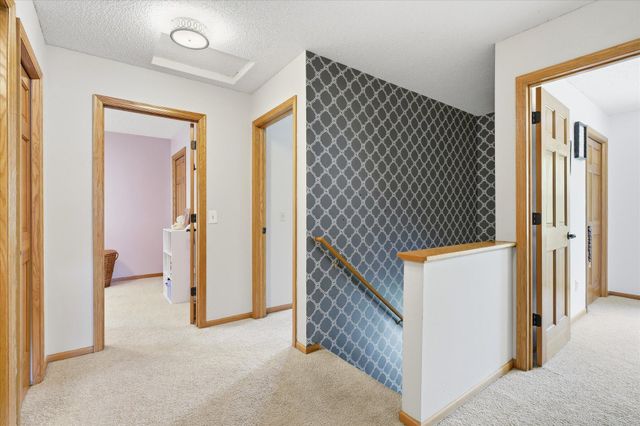14740 Meadowood Drive, Savage, MN 55378