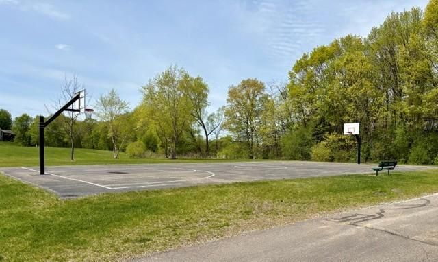14740 Meadowood Drive, Savage, MN 55378