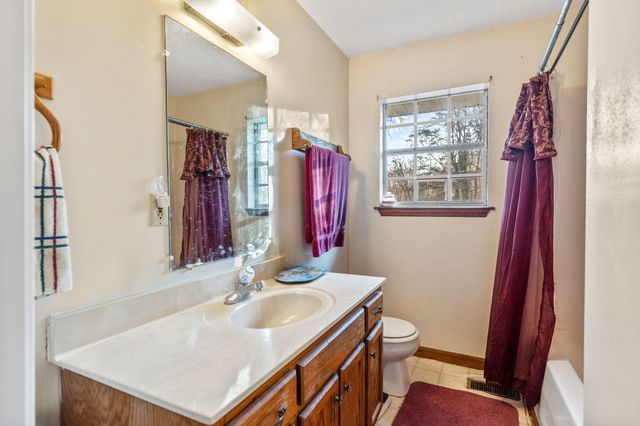 492 Green Shadow Road SE, Cleveland, TN 37323