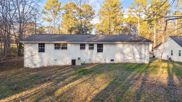 492 Green Shadow Road SE, Cleveland, TN 37323