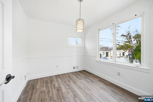 21 Linwood Avenue, Bogota, NJ 07603