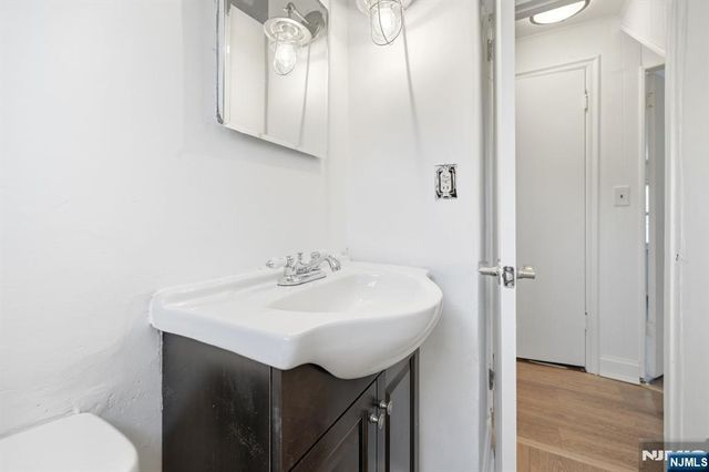 21 Linwood Avenue, Bogota, NJ 07603