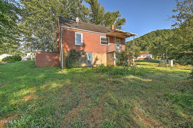 148 Easter Lilly Lane, Gate City, VA 24251