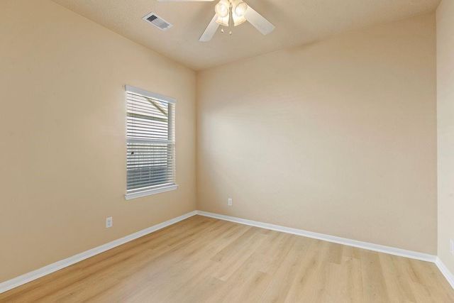 7014 Hazelnut Lane, Baytown, TX 77521