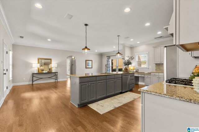 2221 ROSS AVENUE, Hoover, AL 35226
