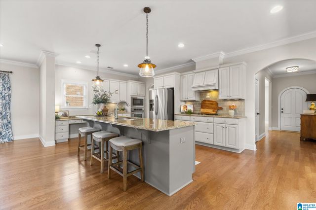 2221 ROSS AVENUE, Hoover, AL 35226